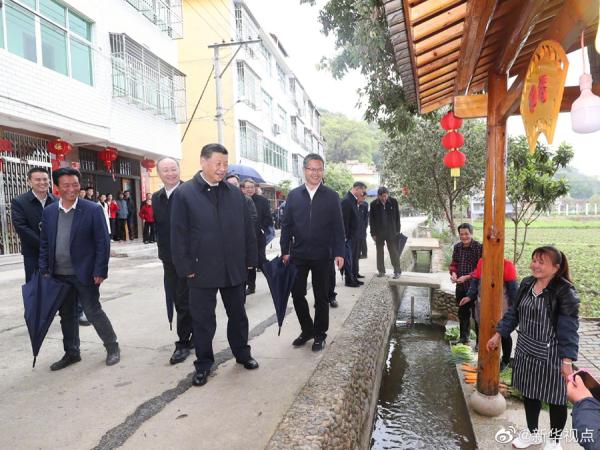 习近平在三明沙县考察调研