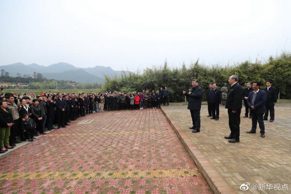 习近平在三明沙县考察调研